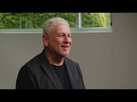 Grace & Glory: 365 Devotions for a Life Transformed by Jesus // Louie Giglio